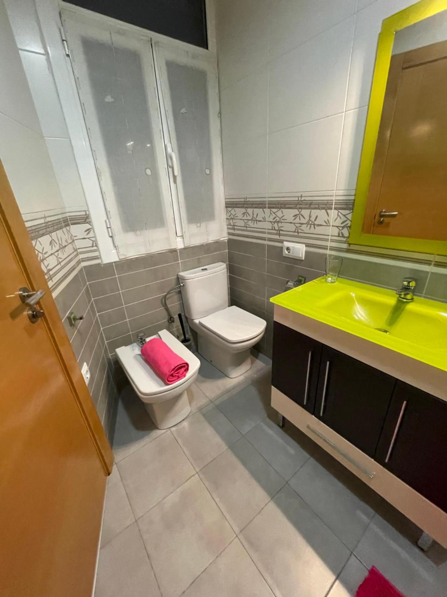 A Las Puertas De La Catedral 90M2 Con Garaje Vitoria-Gasteiz Extérieur photo